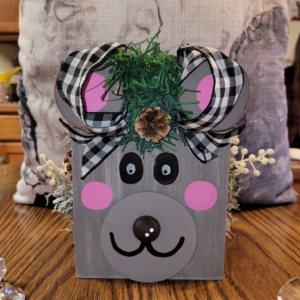 8" x 10" Blushing Bear Table Top Centerpiece