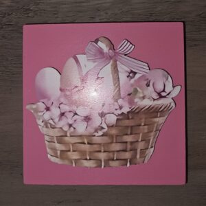 5" x 5" Easter Egg Basket Decor